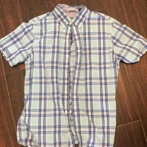 Men’s size M Izod shirt
